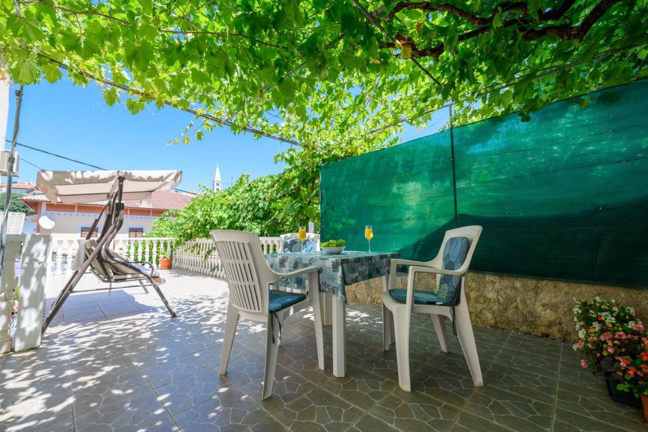 Apartmani Loreta Мали-Лошинь Экстерьер фото