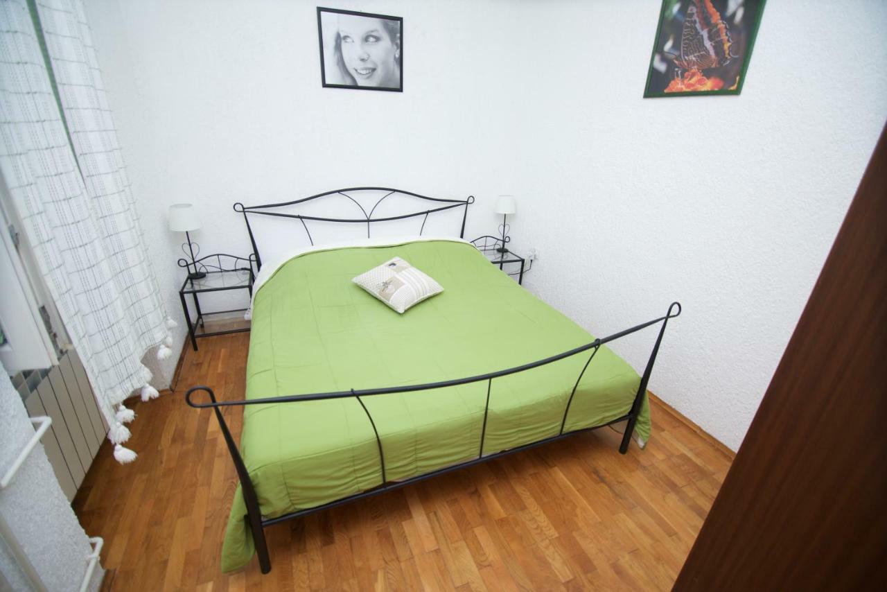 Apartmani Loreta Мали-Лошинь Экстерьер фото