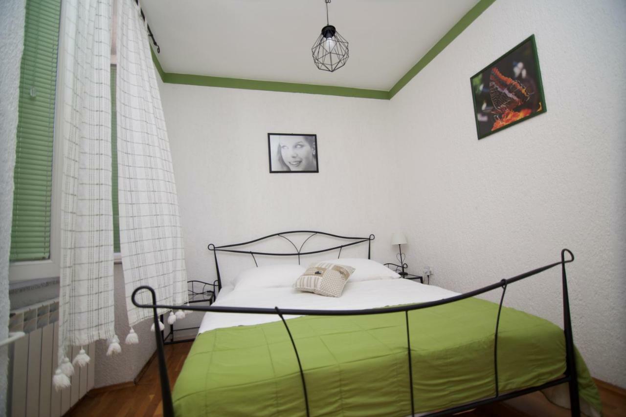 Apartmani Loreta Мали-Лошинь Экстерьер фото